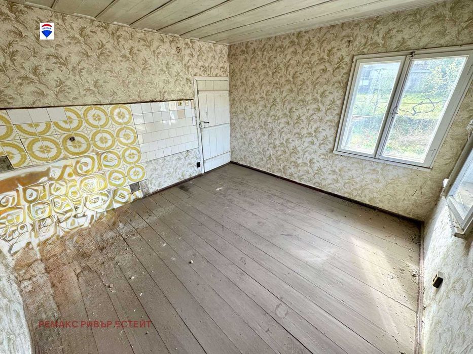 Продава се Къща в Две могили - 120 кв.м за 115 €/кв.м - Снимка #8