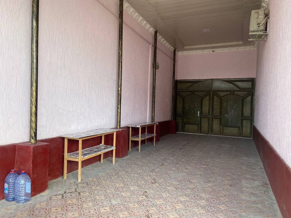 Xonobodda 15 sotixli hovli sotiladi