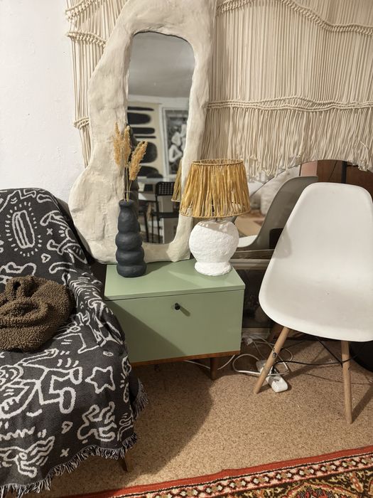 Тумбочка советская перекрашеная