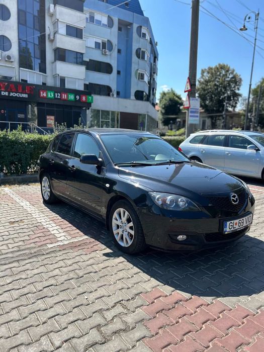 Vând mazda 3 1.6 benzină 232.400 km reali