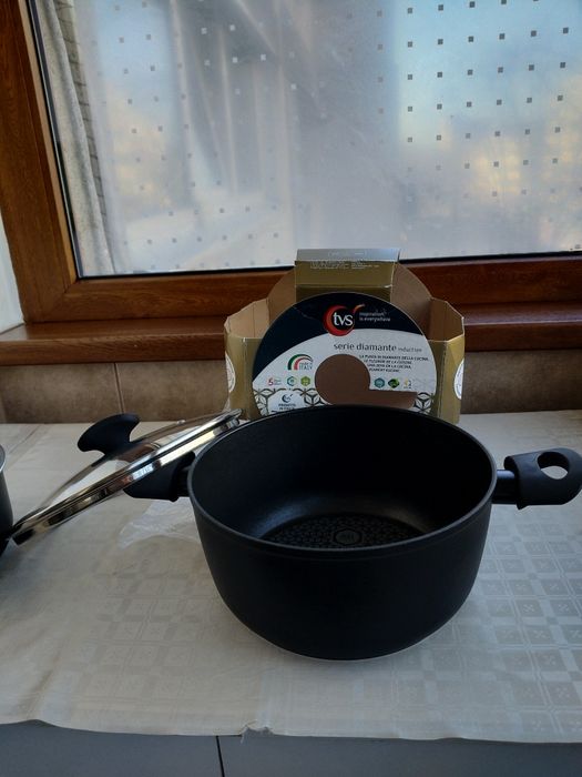 Vase de bucătărie, noi!