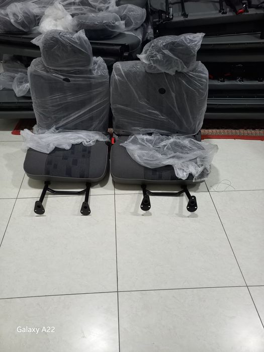 Дамас. Урта. Сидения   янги