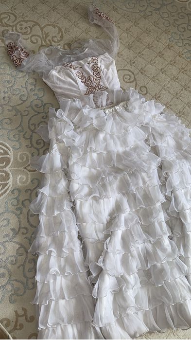 Танцевальные костюмы