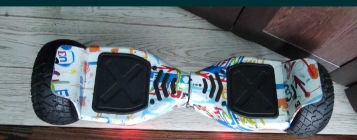Vând Hoverboard 2Drive Off Road ,folosit foarte puțin.