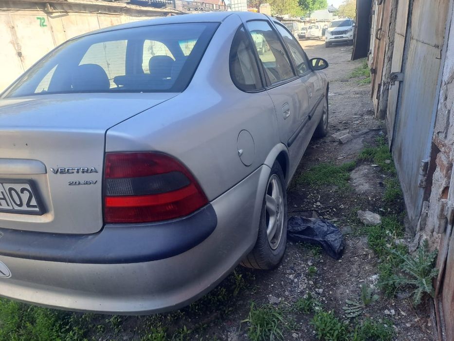 Продам Opel Vectra