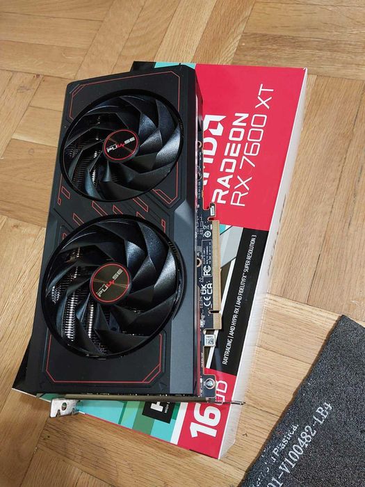 Sapphire Pulse RX 7600XT 16GB
