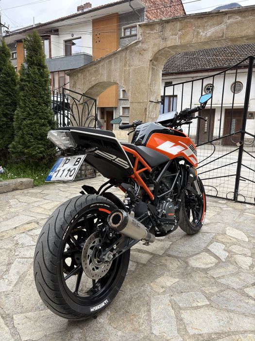 Ktm duke 125 2018 Перфектен