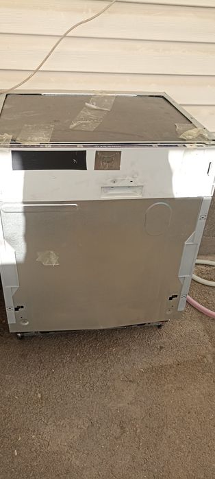 Посудомоечная машина.