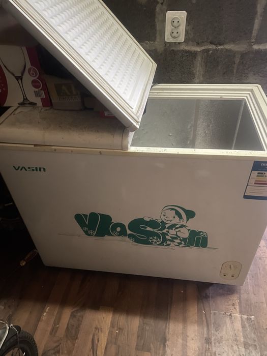 Морозилка  для овошей и мяса