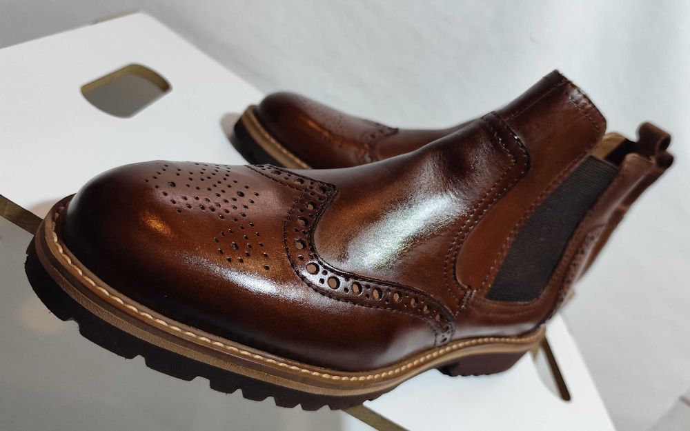 Ghete chelsea 40.5 41 brogue Lavoratione Artigianale piele naturala
