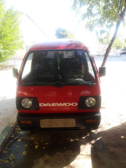 Автомобиль Daewoo Damas