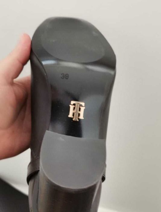 Дамски ботуши Tommy Hilfiger