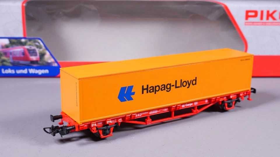 Vagon cu container marca Piko scara ho