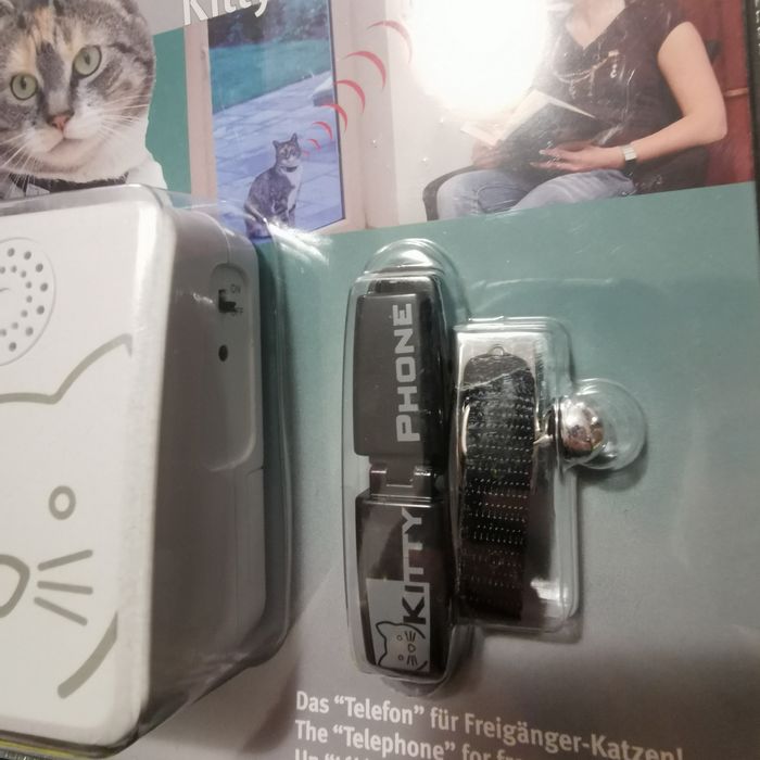 Zgarda pisici și cățeluși - cu senzor detectie animal - un fel de GPS