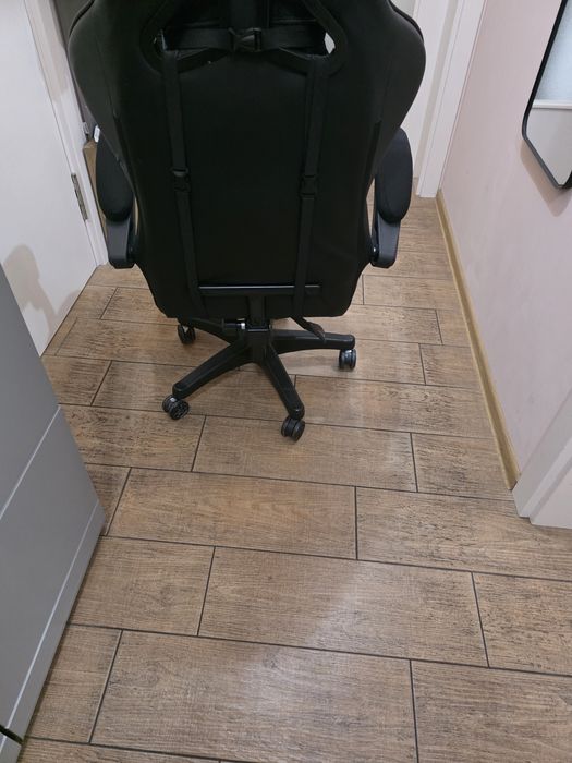 Геймърски стол Fury