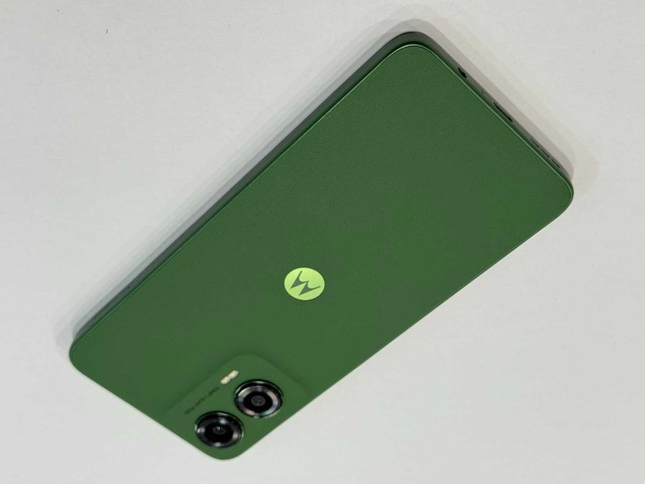 Motorola G35 – 4 GB RAM / 256 GB