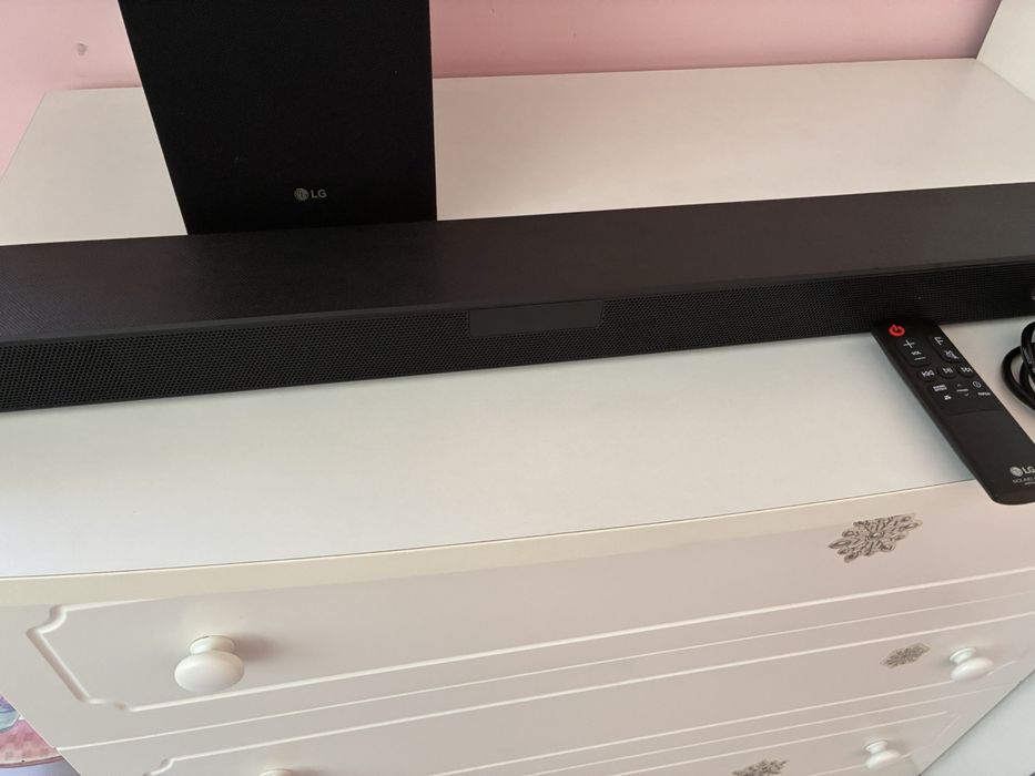 Саунд бар LG.