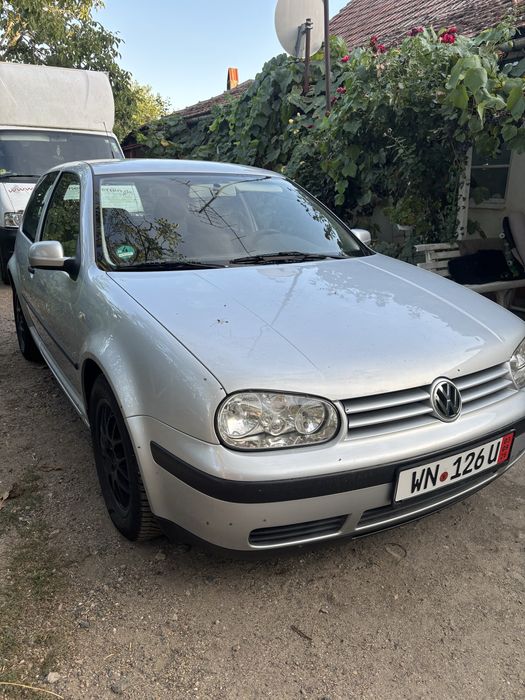 Volkswagen Golf 2001 benzină, 1.186 € — imagine 2