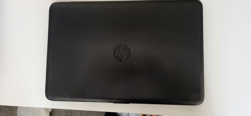 Лаптоп hp като нов