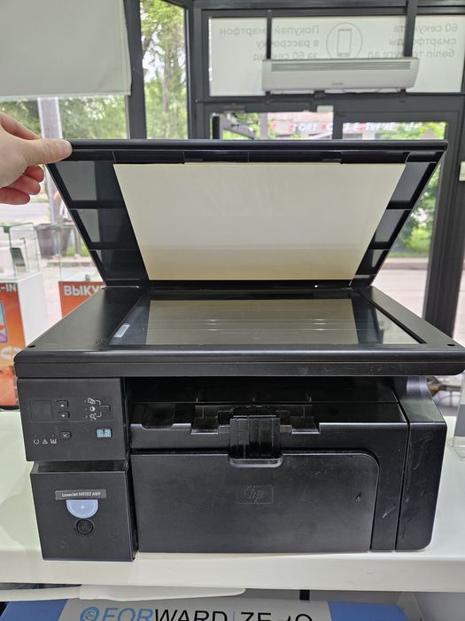 Продам принтер HP  Laser m130a