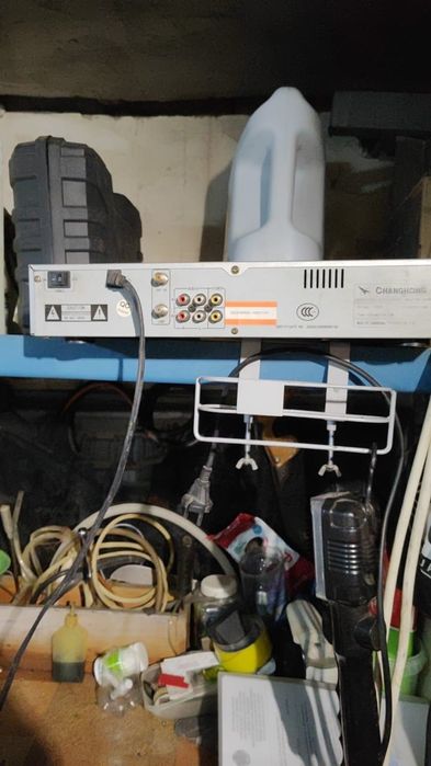 Спутниковой тюнер