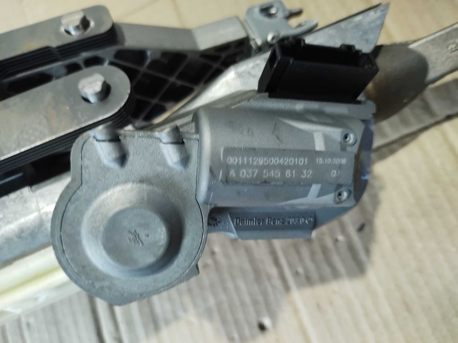 Кормилен Прът Mercedes E class W211 V6 Tmodel 320CDI