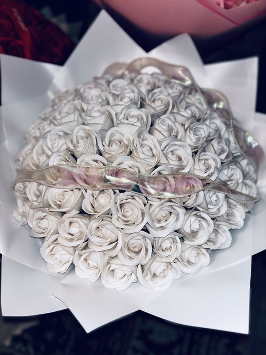 Дайын мыльные розы букеттер бар