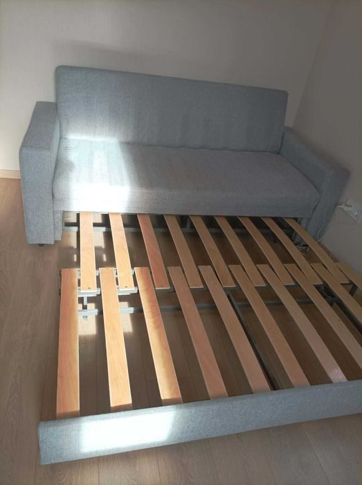 Сив разтегателен диван 190х85