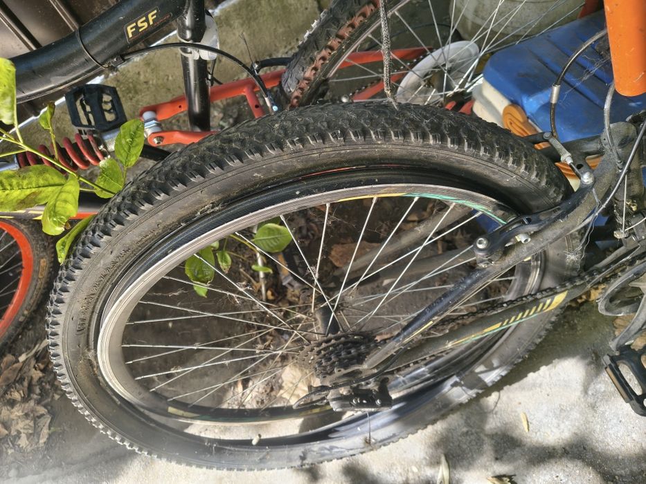 Bicicleta Mountain Bike