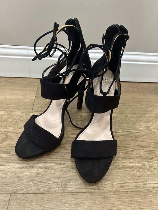 Босоножки   zara