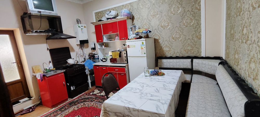 Uy sotiladi 2x 86m² +pent house