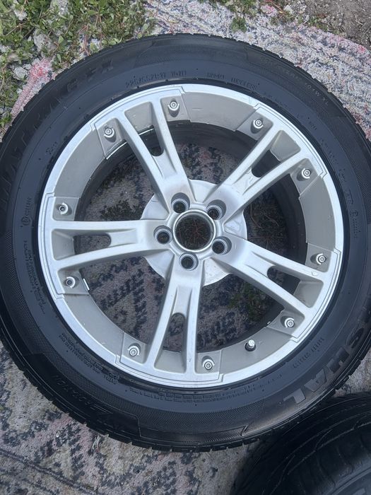 Продам комплект колес на R17