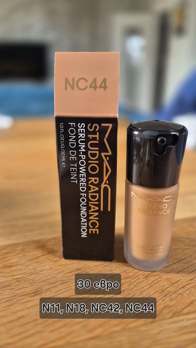 Гримове на MAC, червила, сенки, спирала, на 50% от цената в магазина