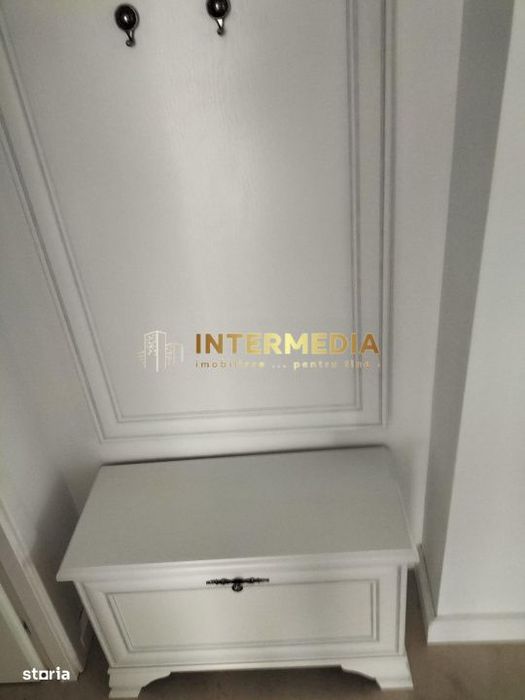 Apartament 3 camere 2 bai, parcare, CETATE mobilat si utilat complet