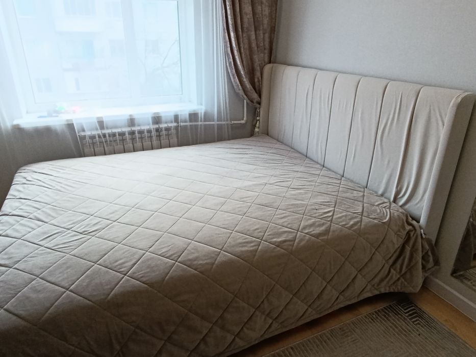 Кровать двухместный