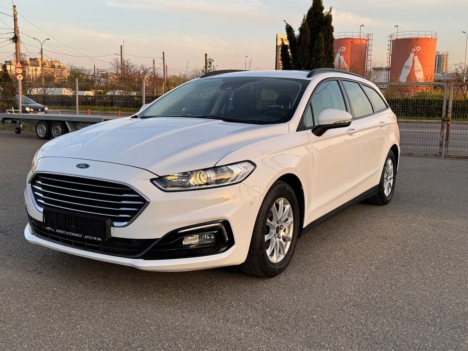 Ford Mondeo 2.0 TDCi, An model 2021, import, motorizare diesel . Combi spațios,