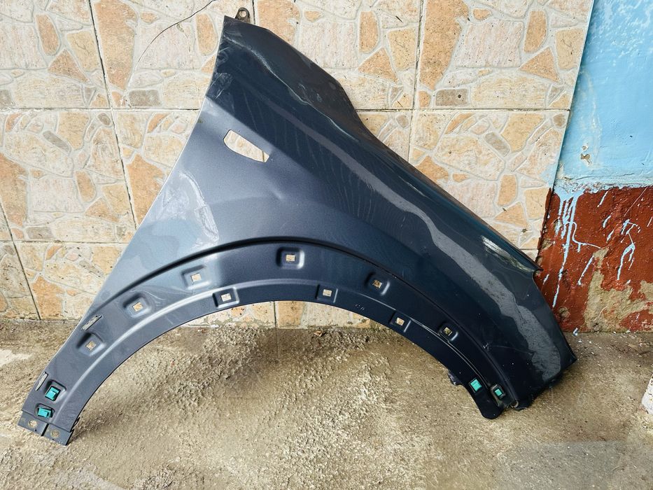 Туксон крыло правый