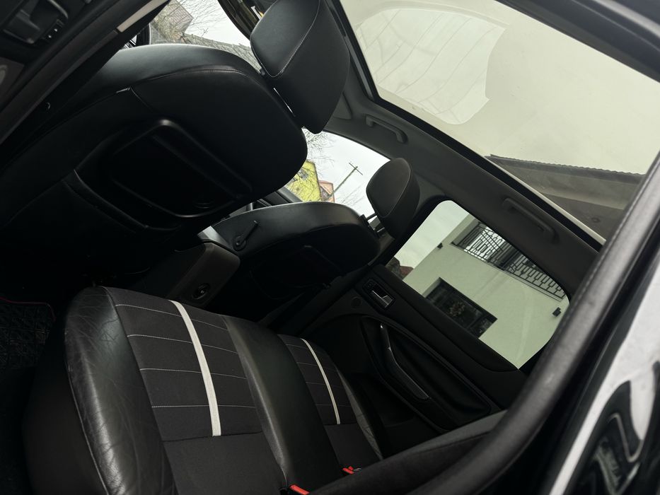 Ford kuga 4x4 Titanium / 2.0 Diesel / Cash sau rate / Inmatriculat