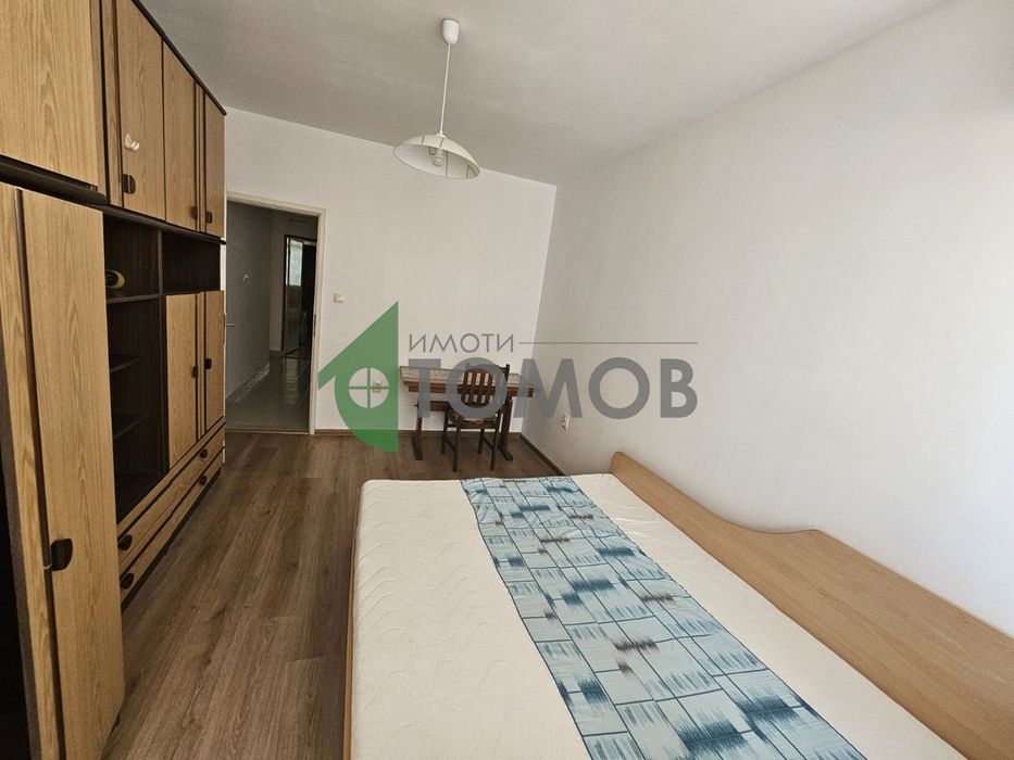 Дава се под наем Тристаен апартамент в Стара Загора, Център - 100 кв.м за 382.5 € - Снимка #6