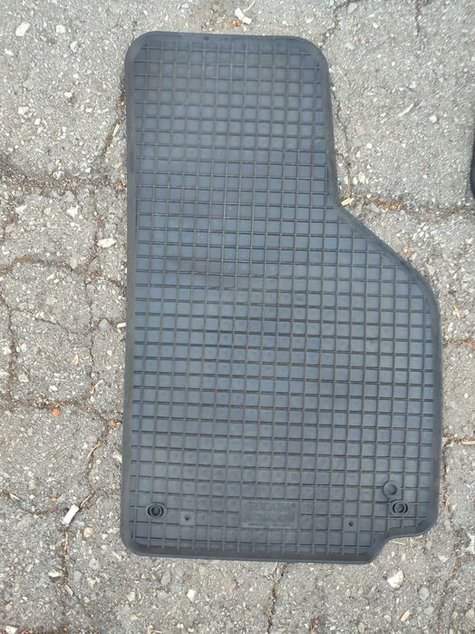 Мокетни и гумени стелки за Seat Altea