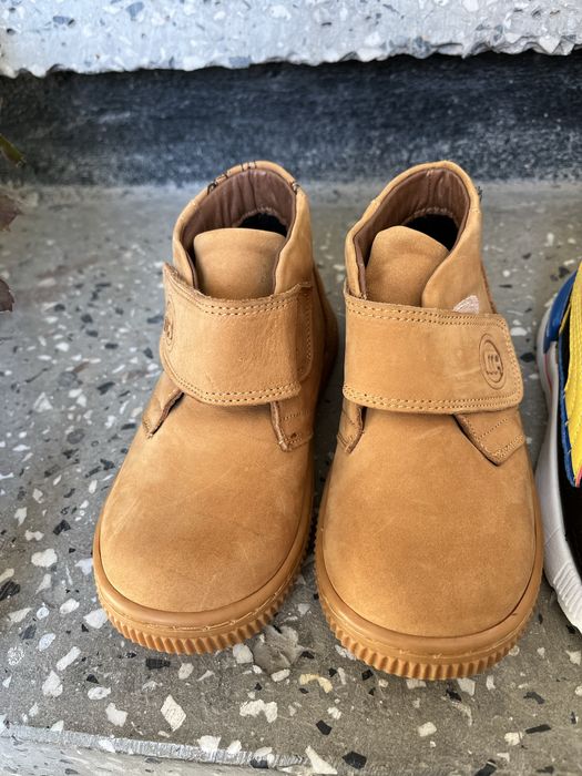 Обувки за момче  24,25(пума) 26 lasocki боти естествена кожа 26 номер