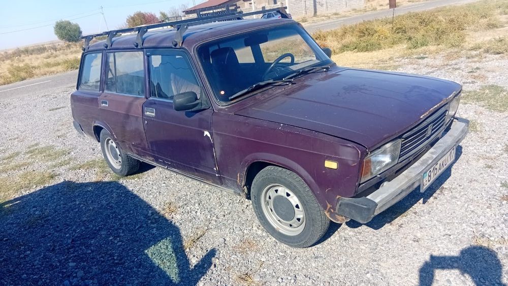 Lada 2104      .