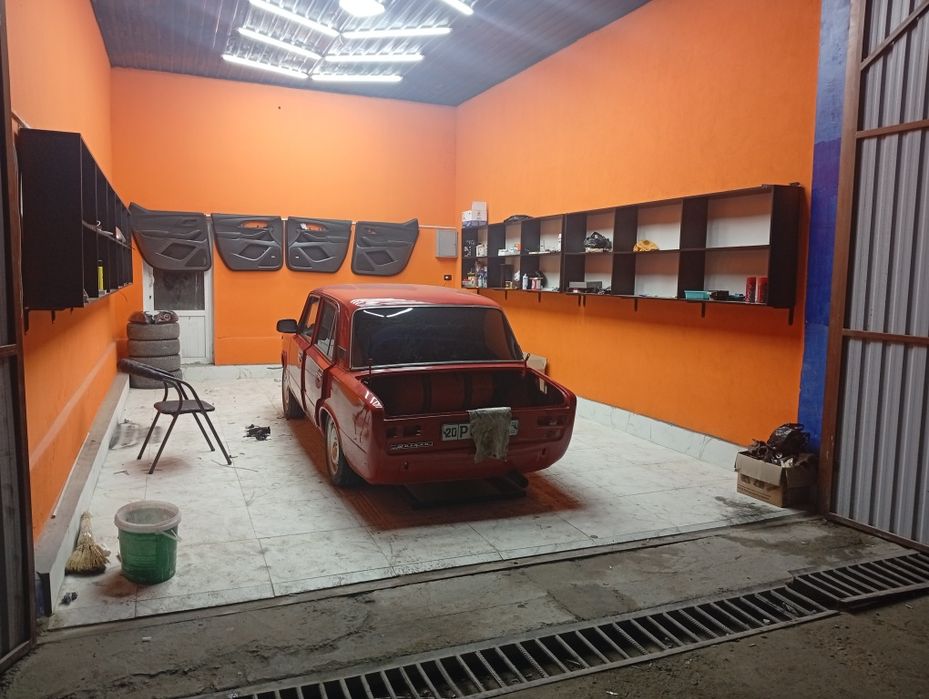 Сотилади Ваз 21013