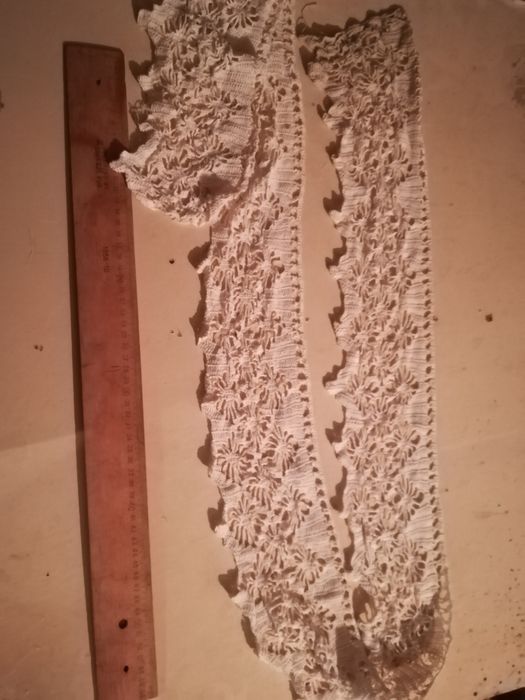 Салфетки и кружева.