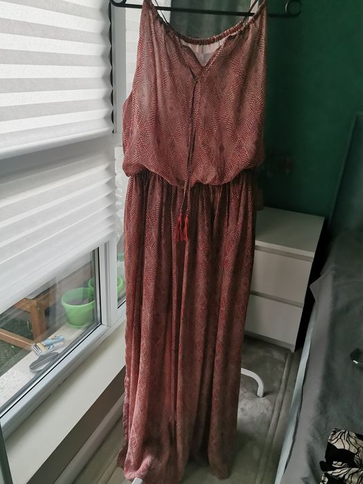 Рокли  Zara,  М р-р