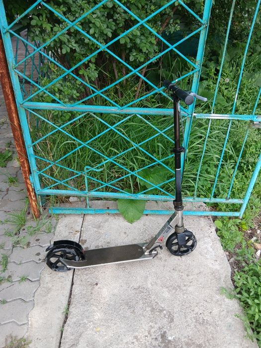 Самокат обычный.