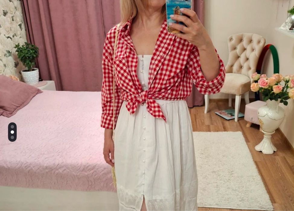 Красная рубашка в клетку