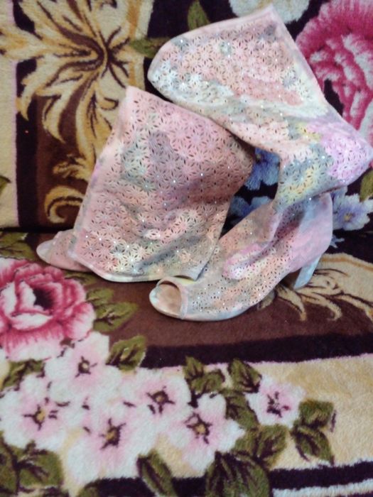 Продам модные красивые