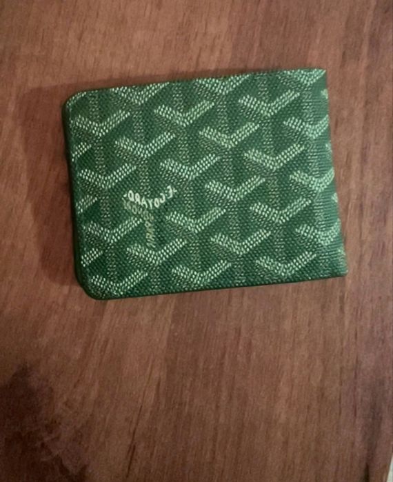 Portofel goyard!