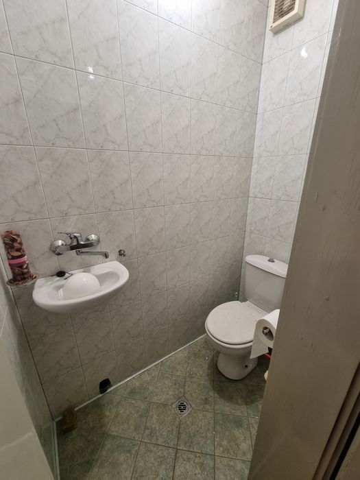 Продава се Четиристаен апартамент в Плевен, Идеален център - 106 кв.м за 1406 €/кв.м - Снимка #2